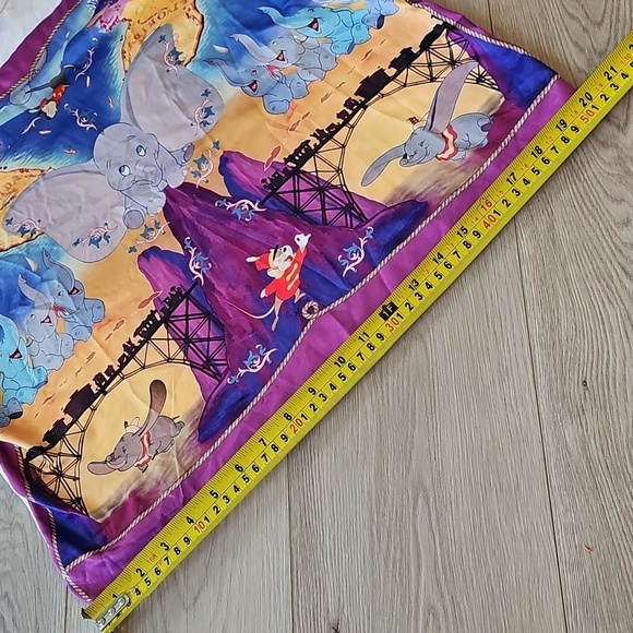 Zara x Disney Dumbo Shortsleeve Tee, Small - Picture 8 of 10